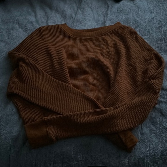 Burnt orange urban outfitters cropped sweater - Picture 1 of 1